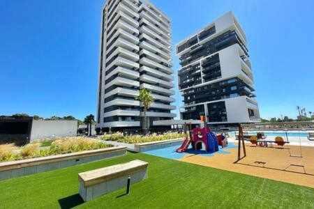 Apartamento De 3 Dormitorios Piscina Y Parking Calp Exterior foto
