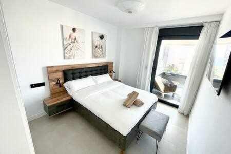 Apartamento De 3 Dormitorios Piscina Y Parking Calp Exterior foto